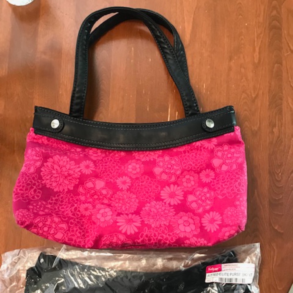 31 Purse (black) w/ pink floral & black skirts